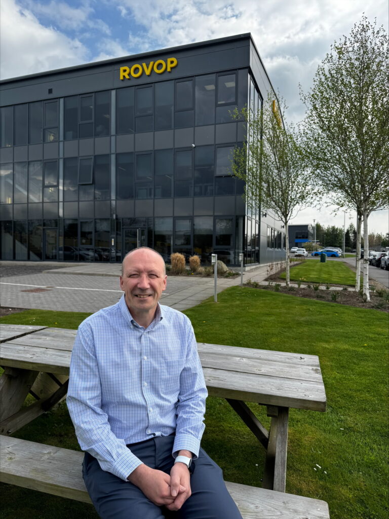 Steven Cowie, ROVOP
